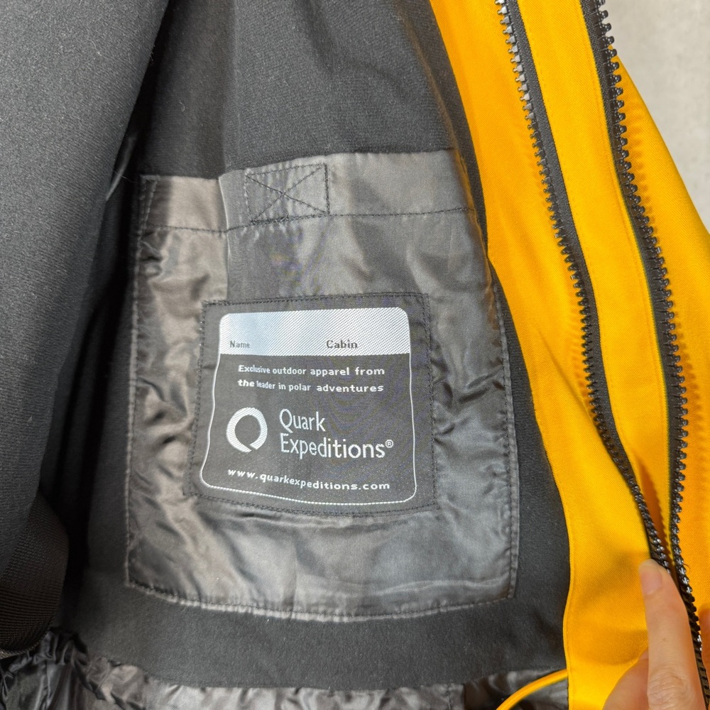 QUARK EXPEDITIONS Yellow Waterproof Parka - Sz Men’s L - Picture 8 of 9